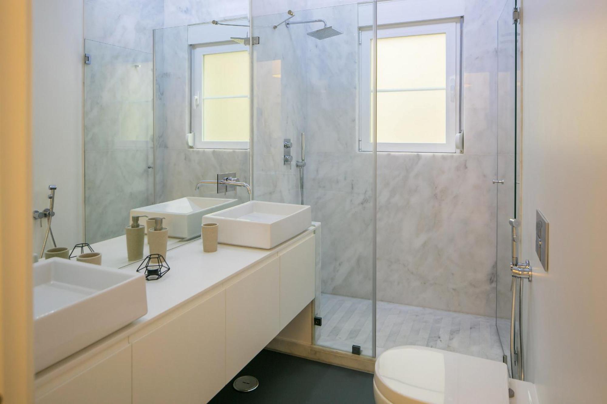 Apartament With A Terrace In The Heart Of Lisbon, 300 エクステリア 写真